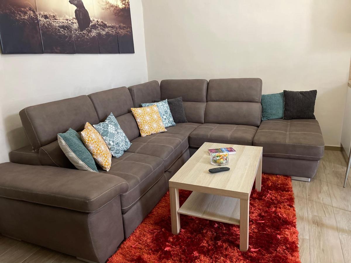Nadia House Apartment Бишелие Екстериор снимка